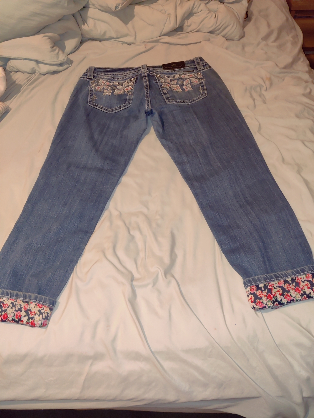 VINTAGE Miss Me Cuffed Skinny Jeans Floral Embellished Pocket (See Pics For Size